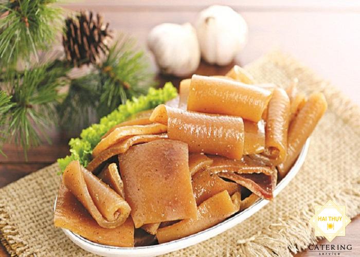 Cách nấu món câu kỷ xào thịt cho người tiểu đường