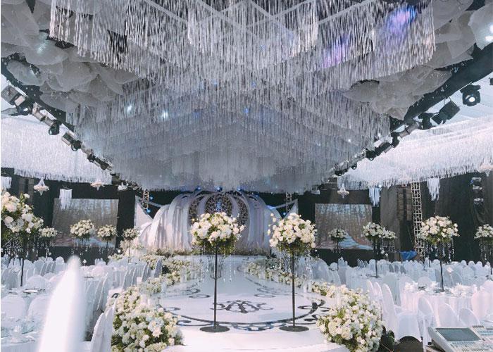 Bỏ túi 5 kinh nghiệm đặt tiệc cưới mà các cặp uyên ương không thể bỏ qua