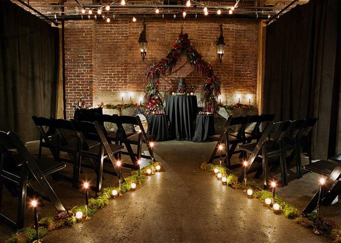 Vẻ đẹp ma mị khi tổ chức đám cưới theo chủ đề Halloween huyền bí