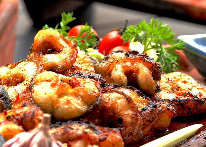 Nấu tiệc tân gia tại nhà với các món ăn trang trọng từ cá tầm