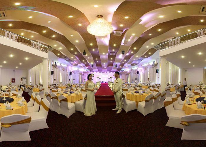 Những lưu ý quan trọng khi đặt tiệc cưới nhà hàng 